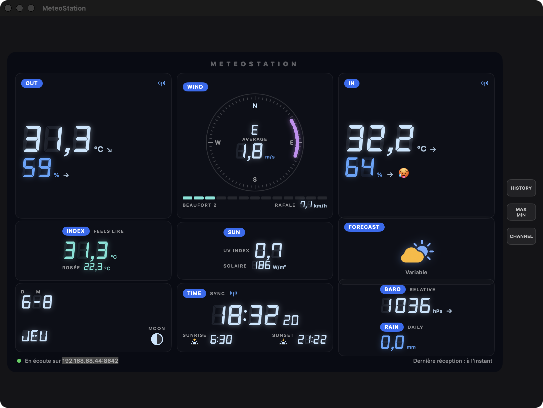 MeteoStation console UI with live data