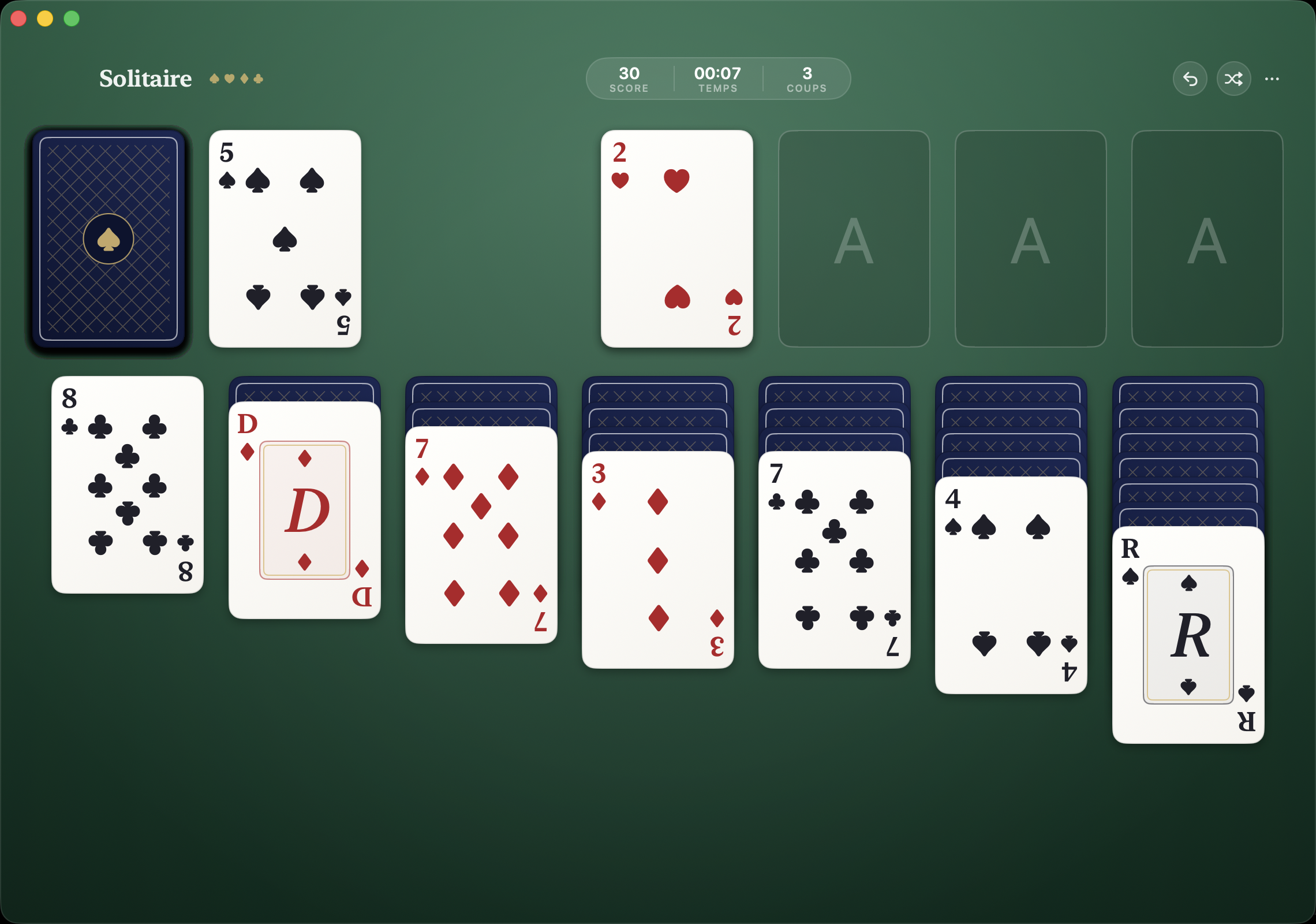 Solitaire running on macOS: green felt table, seven tableau columns of hand-drawn cards, foundations, score bar